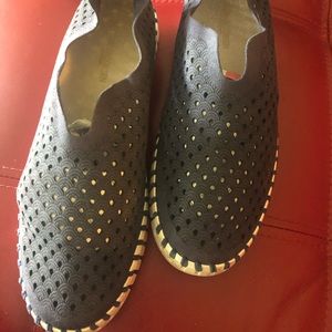 Isle Jacobsen comfort shoes